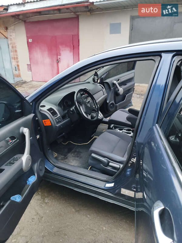 Внедорожник / Кроссовер Honda CR-V 2006 в Тернополе