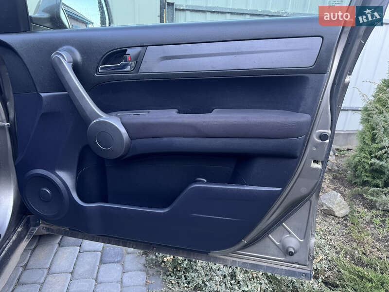 Позашляховик / Кросовер Honda CR-V 2008 в Лубнах