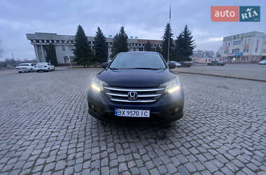 Внедорожник / Кроссовер Honda CR-V 2015 в Каменец-Подольском