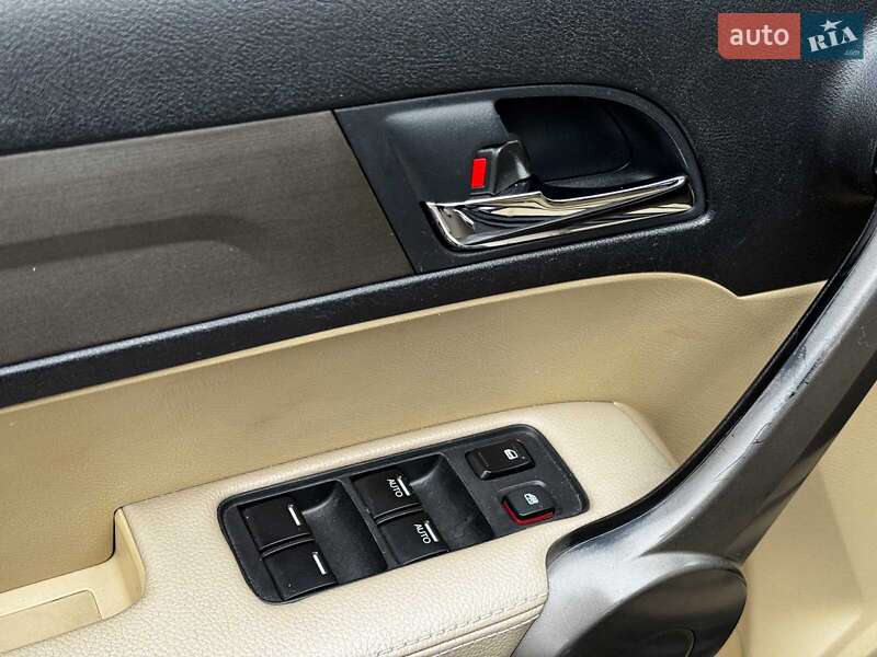 Позашляховик / Кросовер Honda CR-V 2008 в Києві