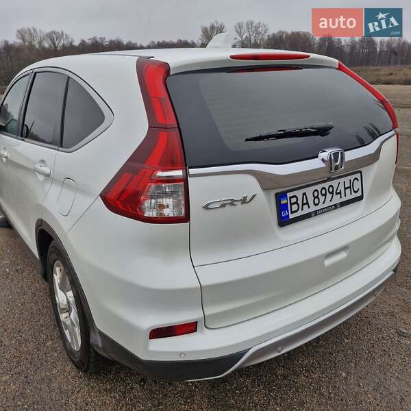 Позашляховик / Кросовер Honda CR-V 2015 в Олександрівці