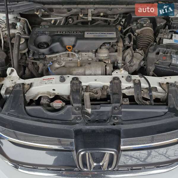 Позашляховик / Кросовер Honda CR-V 2015 в Олександрівці