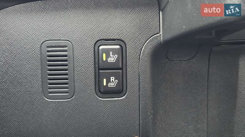 Позашляховик / Кросовер Honda CR-V 2006 в Дніпрі фото 12 Позашляховик / Кросовер Honda CR-V 2006 в Дніпрі