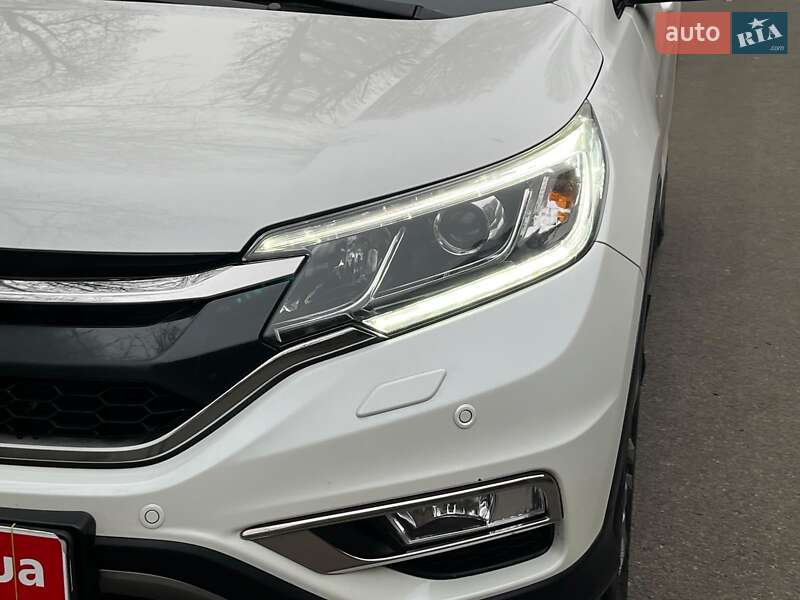Позашляховик / Кросовер Honda CR-V 2016 в Києві