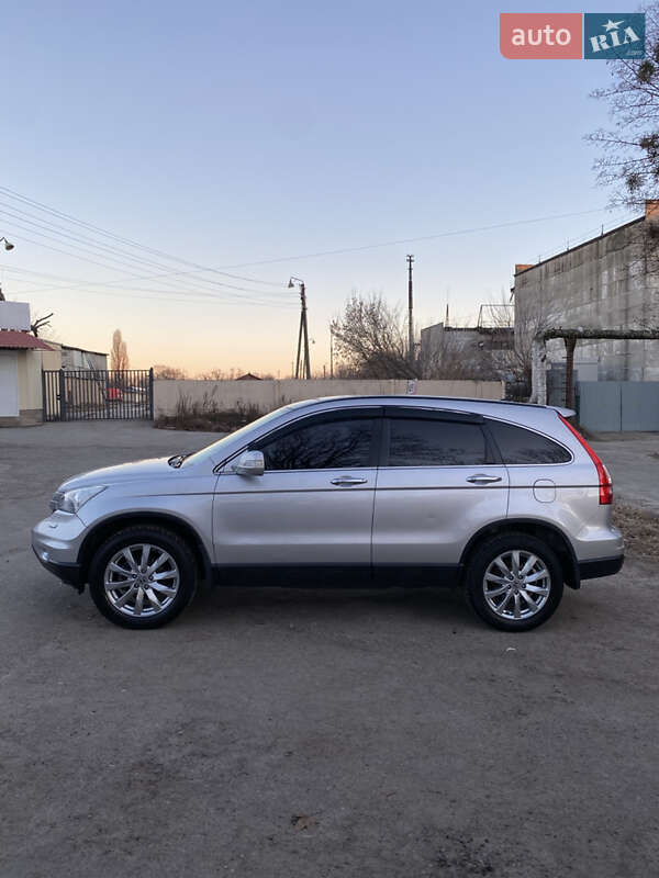 Внедорожник / Кроссовер Honda CR-V 2010 в Харькове