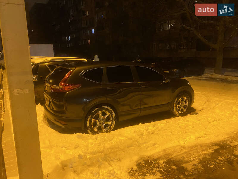 Позашляховик / Кросовер Honda CR-V 2017 в Дніпрі