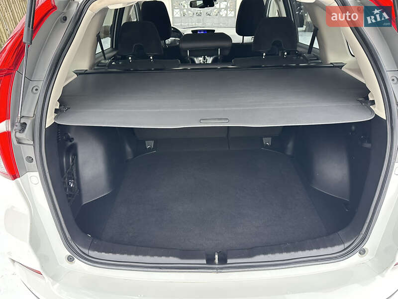 Внедорожник / Кроссовер Honda CR-V 2017 в Киеве