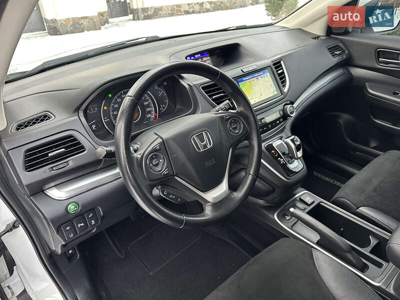 Внедорожник / Кроссовер Honda CR-V 2017 в Киеве