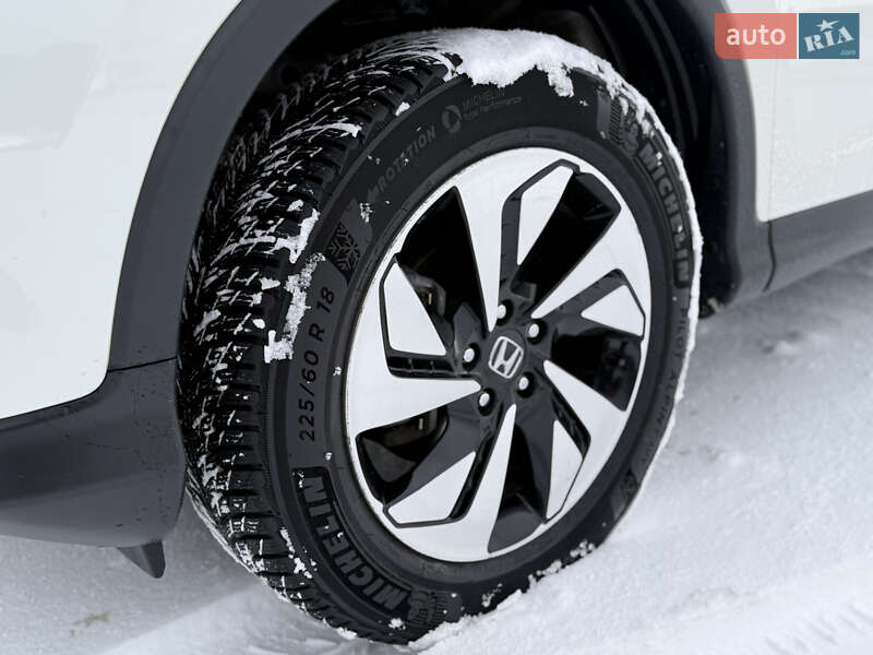 Позашляховик / Кросовер Honda CR-V 2016 в Дніпрі