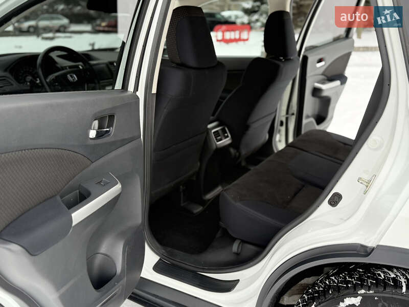 Позашляховик / Кросовер Honda CR-V 2016 в Дніпрі