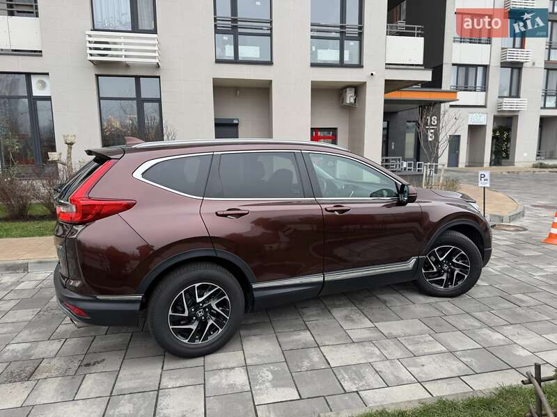 Внедорожник / Кроссовер Honda CR-V 2018 в Киеве