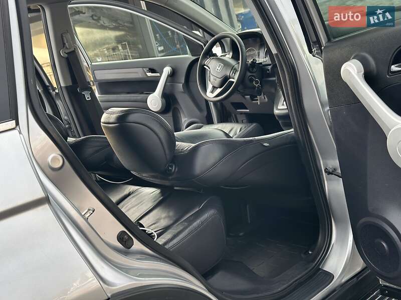 Внедорожник / Кроссовер Honda CR-V 2008 в Дрогобыче
