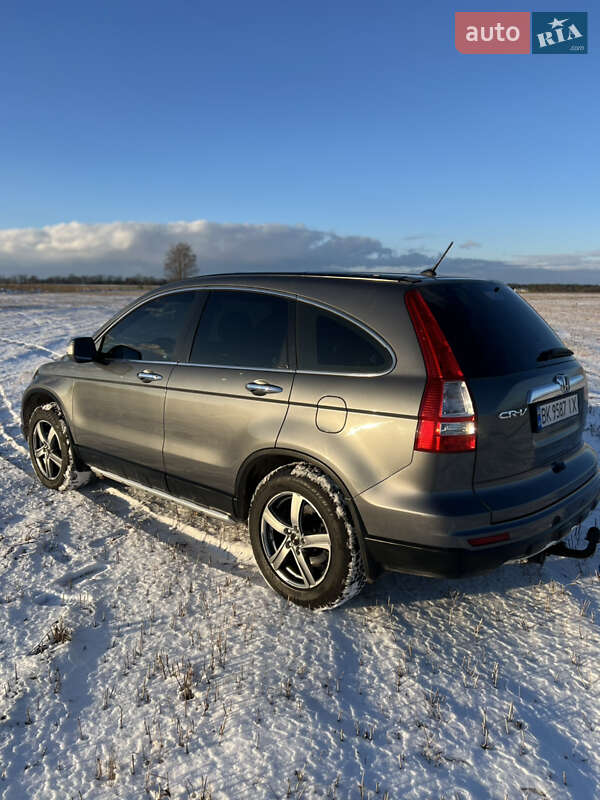 Внедорожник / Кроссовер Honda CR-V 2010 в Радивилове