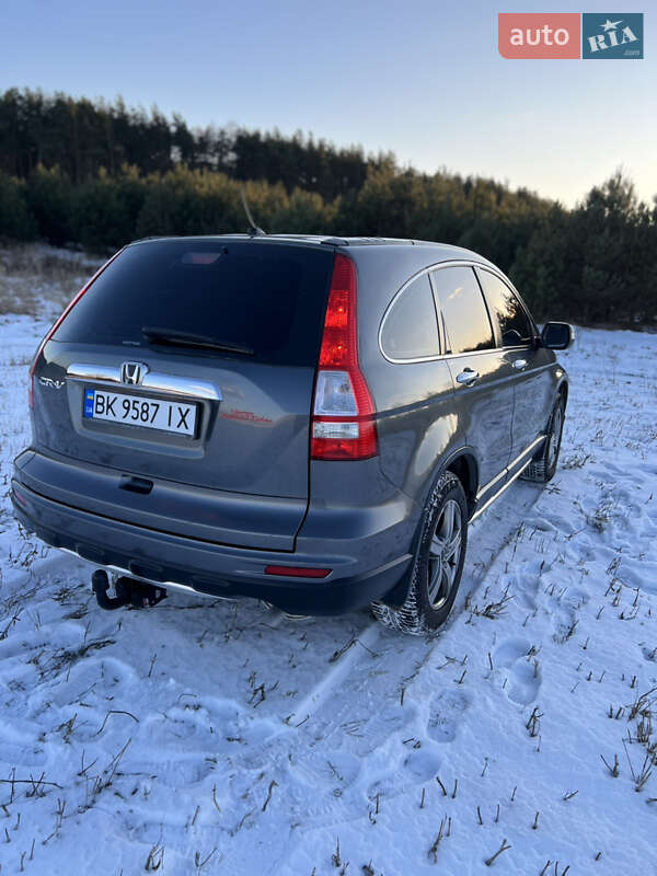 Внедорожник / Кроссовер Honda CR-V 2010 в Радивилове