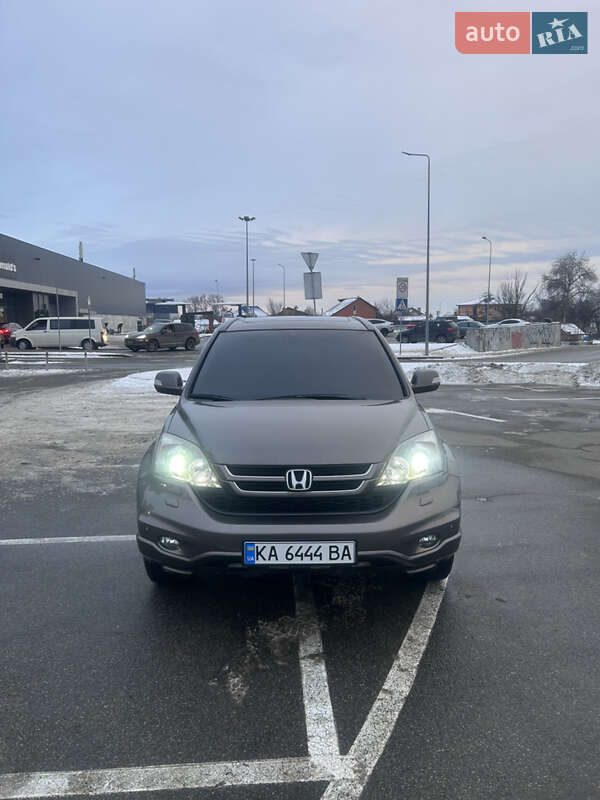 Внедорожник / Кроссовер Honda CR-V 2010 в Киеве