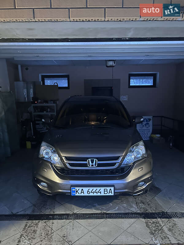 Внедорожник / Кроссовер Honda CR-V 2010 в Киеве
