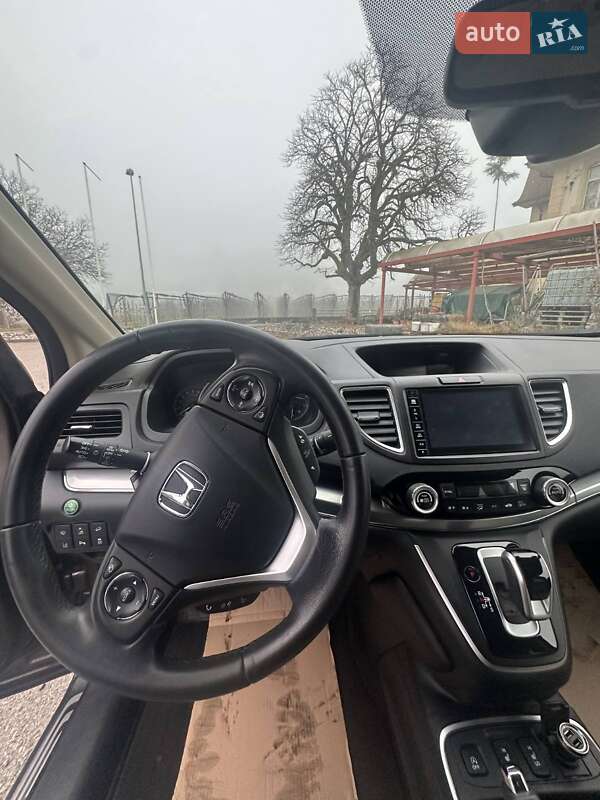 Позашляховик / Кросовер Honda CR-V 2016 в Городенці