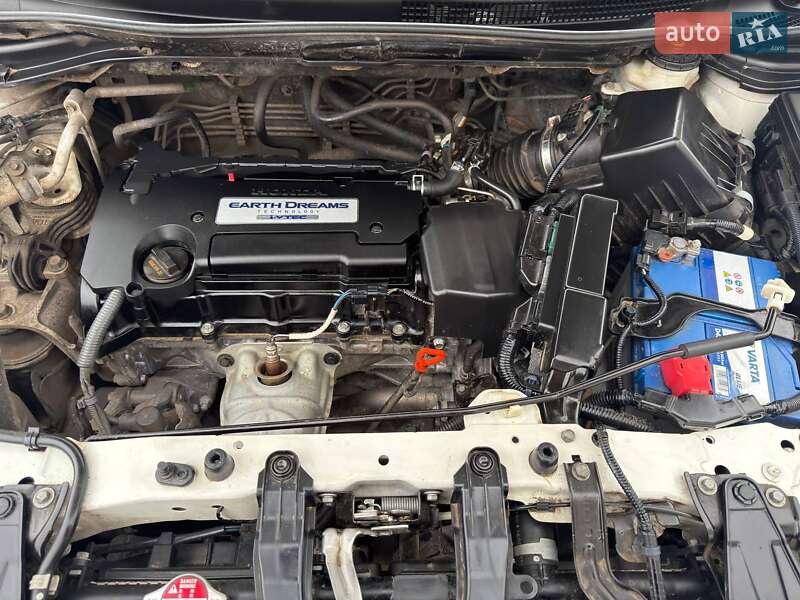 Позашляховик / Кросовер Honda CR-V 2015 в Охтирці фото 36 Позашляховик / Кросовер Honda CR-V 2015 в Охтирці
