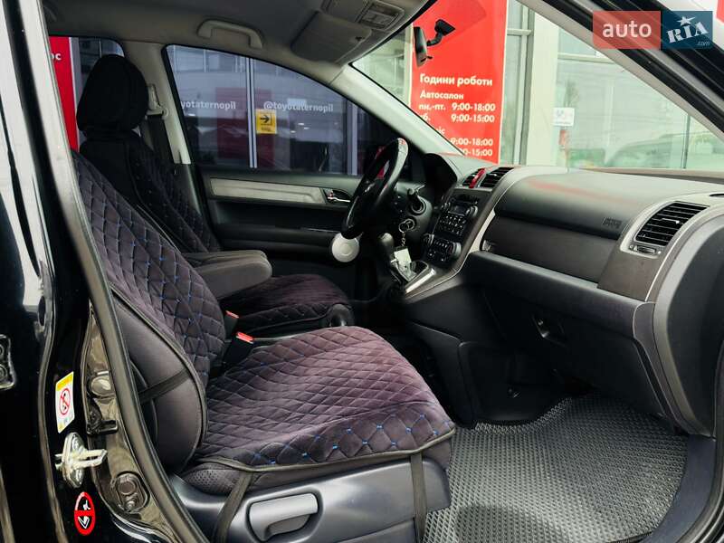 Внедорожник / Кроссовер Honda CR-V 2007 в Тернополе