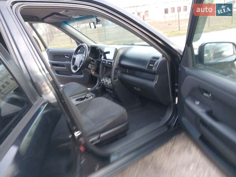 Внедорожник / Кроссовер Honda CR-V 2005 в Кременчуге