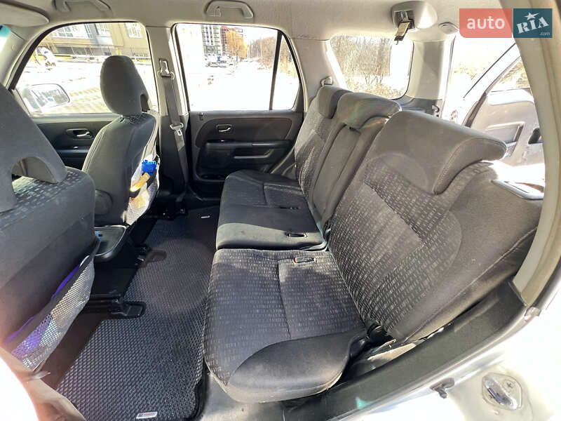 Внедорожник / Кроссовер Honda CR-V 2005 в Хмельницком