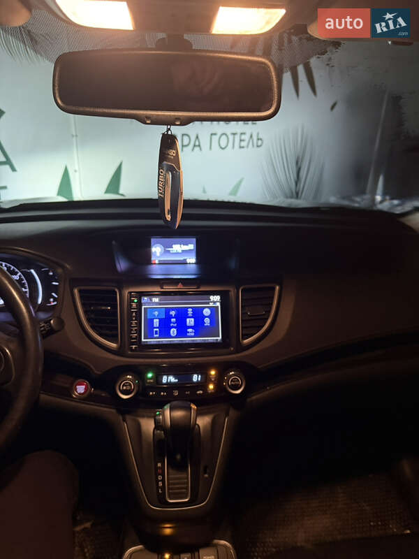 Внедорожник / Кроссовер Honda CR-V 2016 в Киеве