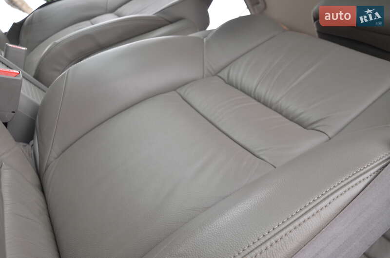 Внедорожник / Кроссовер Honda CR-V 2014 в Дрогобыче