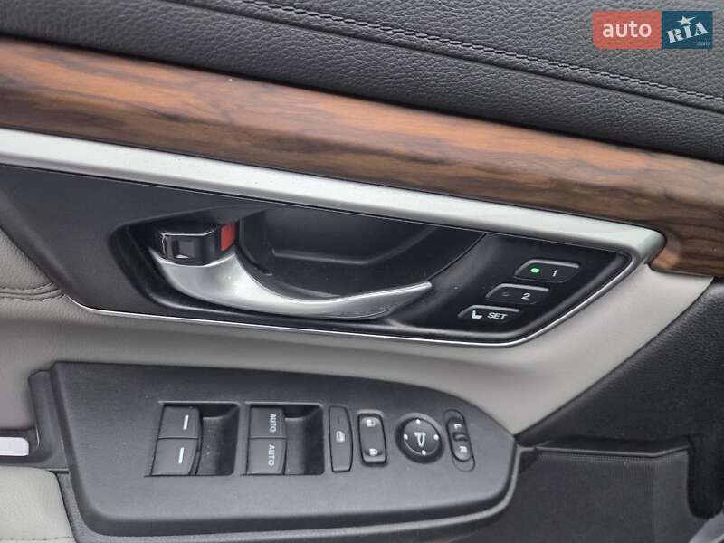 Позашляховик / Кросовер Honda CR-V 2022 в Рівному