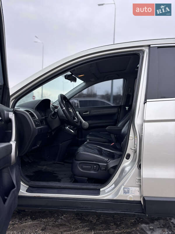 Внедорожник / Кроссовер Honda CR-V 2007 в Кременчуге