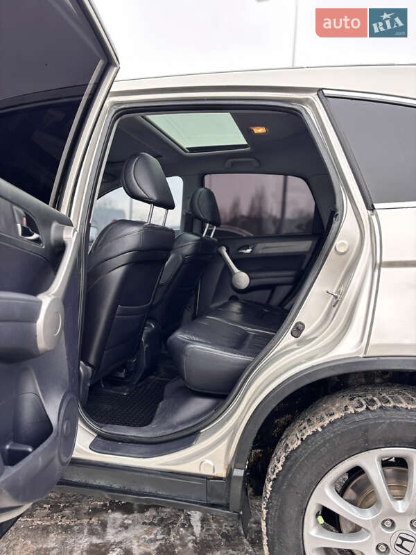 Внедорожник / Кроссовер Honda CR-V 2007 в Кременчуге