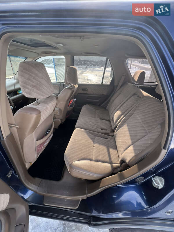 Внедорожник / Кроссовер Honda CR-V 2003 в Бориславе