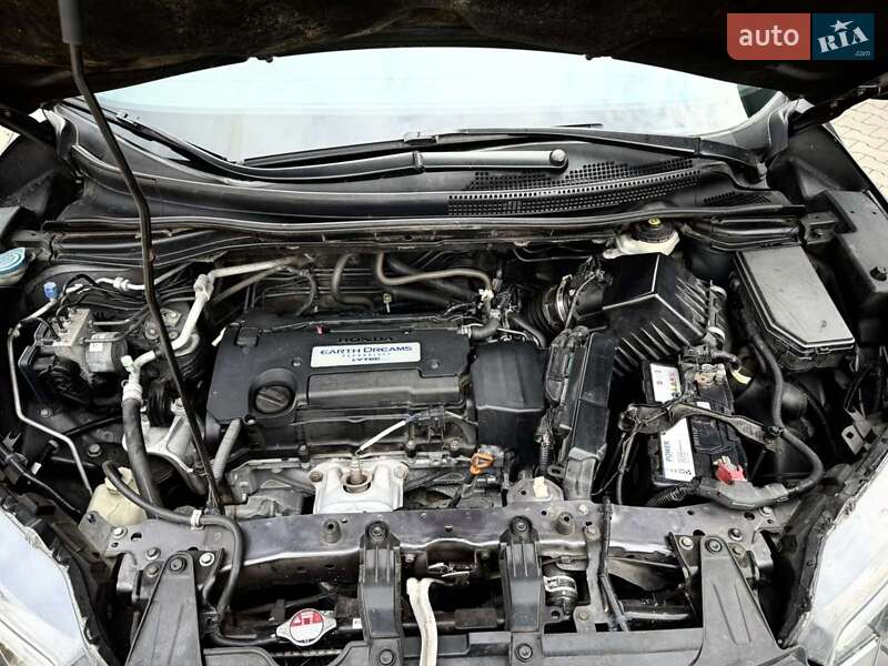 Внедорожник / Кроссовер Honda CR-V 2015 в Белой Церкви