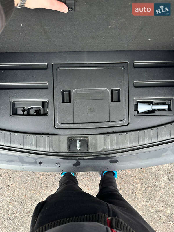 Внедорожник / Кроссовер Honda CR-V 2020 в Тернополе