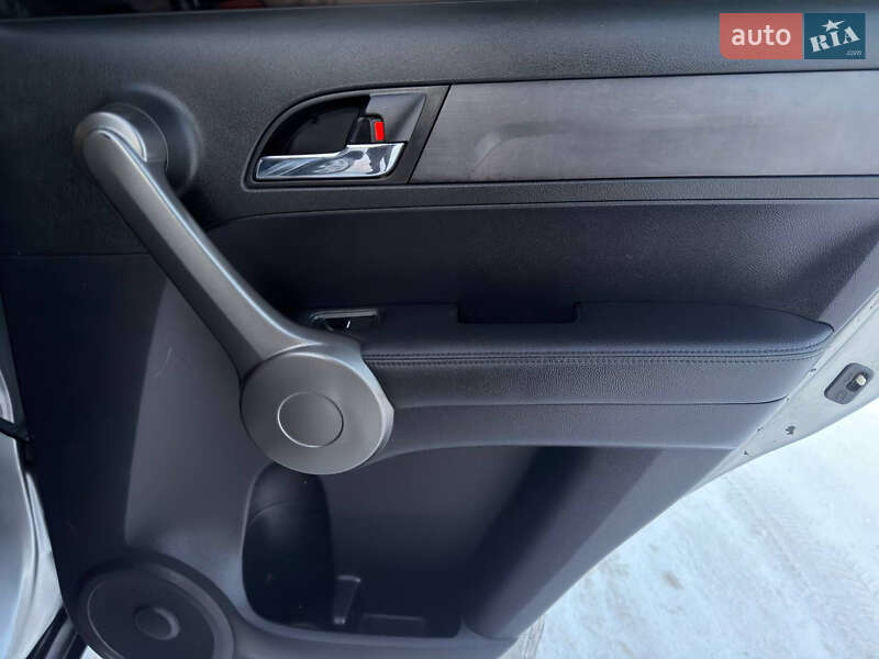 Внедорожник / Кроссовер Honda CR-V 2008 в Ахтырке