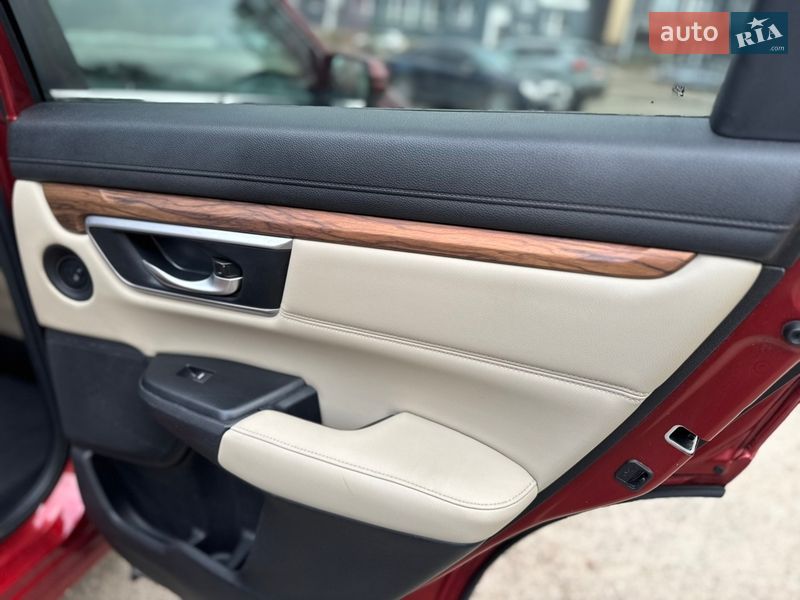 Внедорожник / Кроссовер Honda CR-V 2018 в Львове