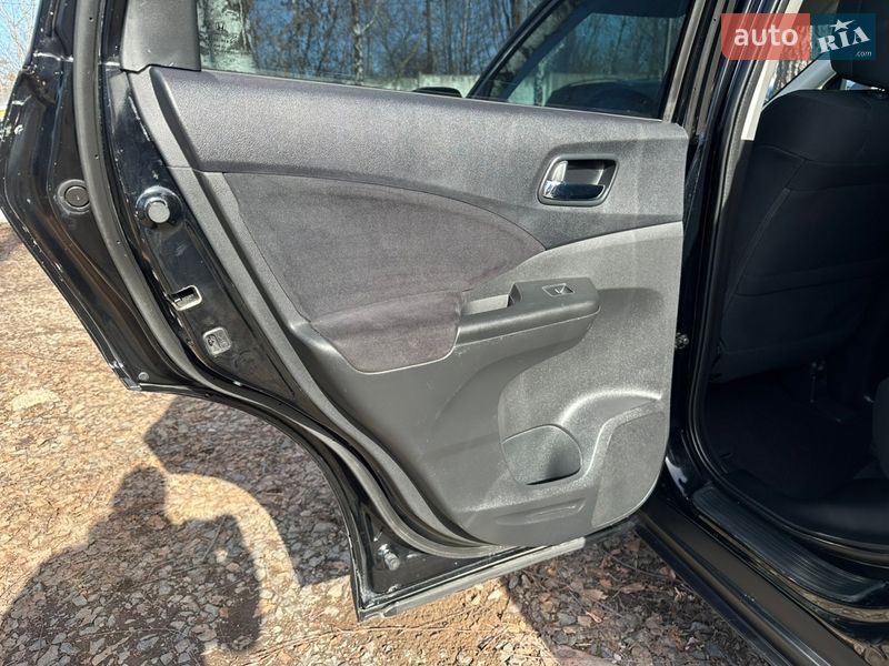 Внедорожник / Кроссовер Honda CR-V 2015 в Луцке