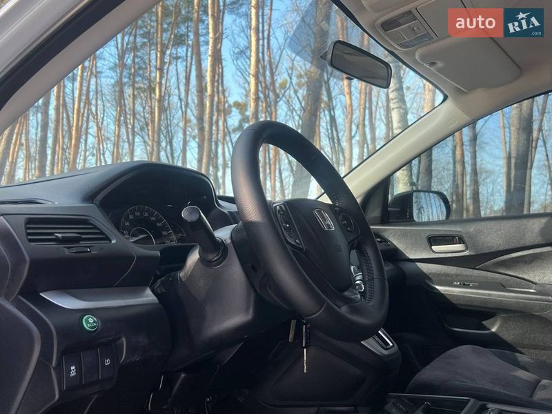 Внедорожник / Кроссовер Honda CR-V 2015 в Ахтырке