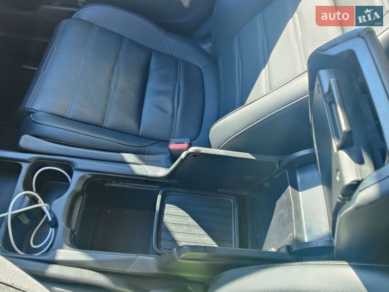 Внедорожник / Кроссовер Honda CR-V 2021 в Святопетровское