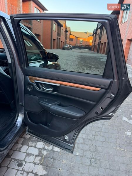 Внедорожник / Кроссовер Honda CR-V 2020 в Виннице