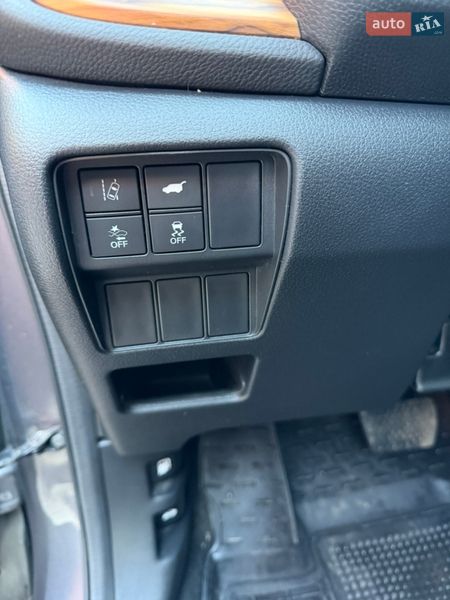 Внедорожник / Кроссовер Honda CR-V 2020 в Виннице