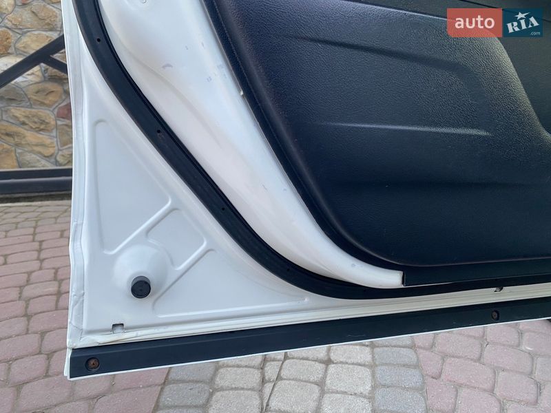 Внедорожник / Кроссовер Honda CR-V 2011 в Коломые