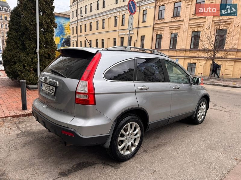 Позашляховик / Кросовер Honda CR-V 2008 в Києві