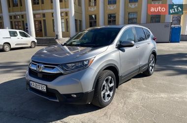 Позашляховик / Кросовер Honda CR-V 2018 в Києві