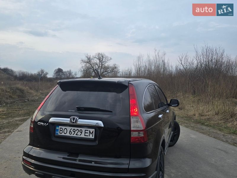 Внедорожник / Кроссовер Honda CR-V 2010 в Тернополе