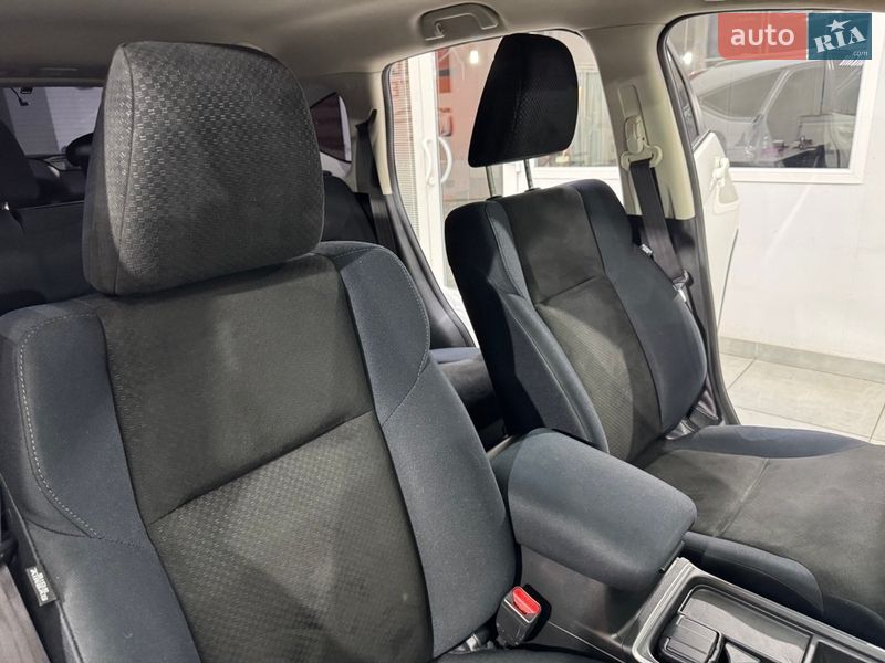 Внедорожник / Кроссовер Honda CR-V 2015 в Харькове