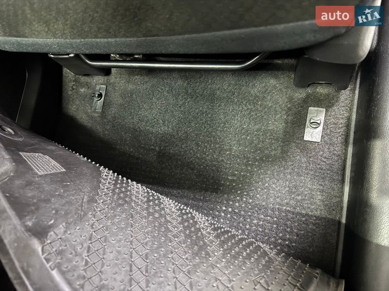 Внедорожник / Кроссовер Honda CR-V 2015 в Харькове