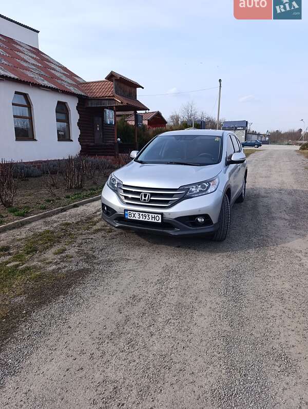 Внедорожник / Кроссовер Honda CR-V 2014 в Ярмолинцах