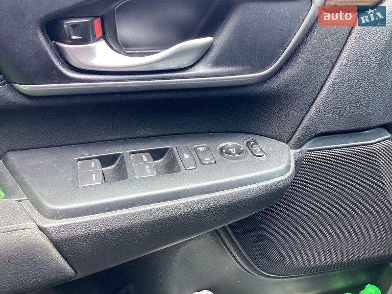 Внедорожник / Кроссовер Honda CR-V 2017 в Киеве фото 12 Внедорожник / Кроссовер Honda CR-V 2017 в Киеве