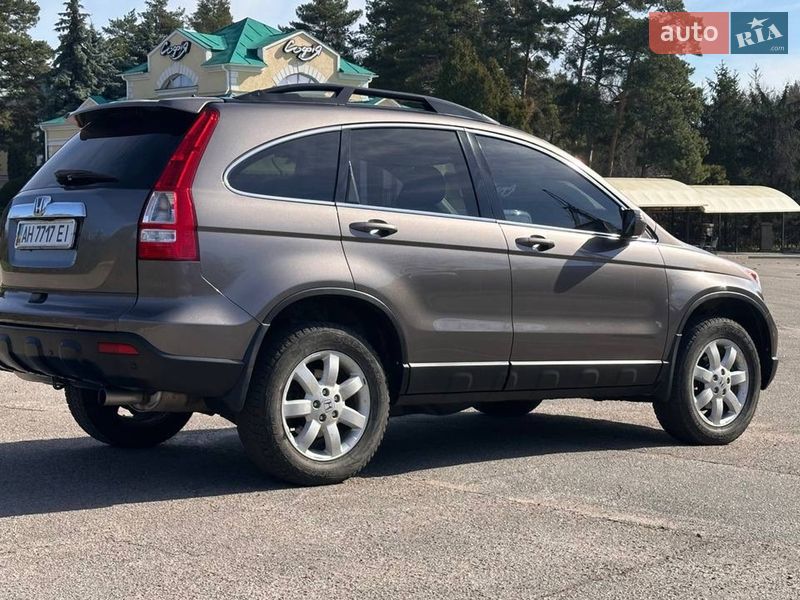 Внедорожник / Кроссовер Honda CR-V 2008 в Умани