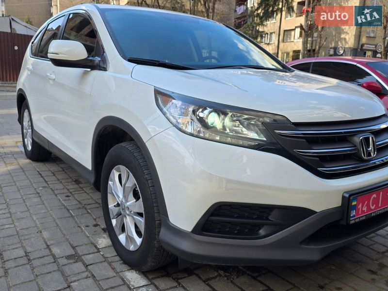 Внедорожник / Кроссовер Honda CR-V 2014 в Ивано-Франковске